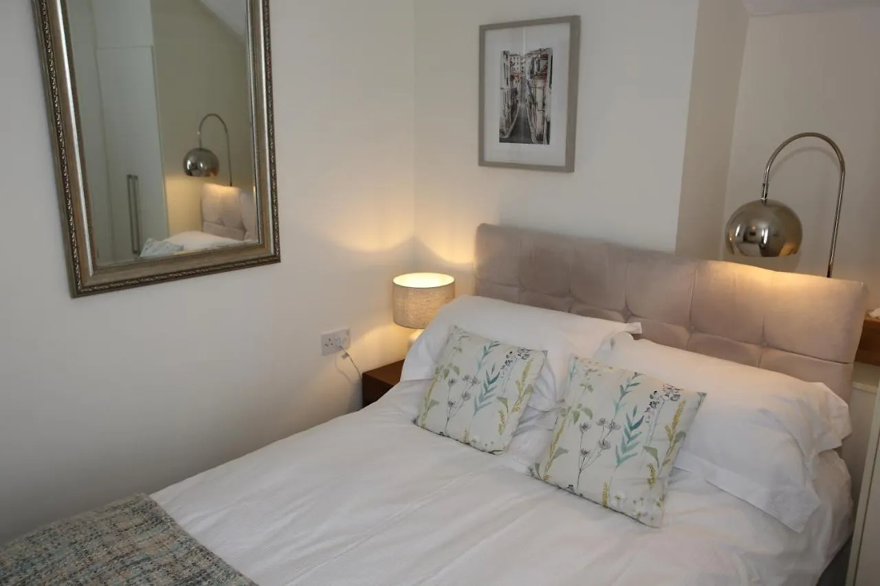 The Cordelia Bed & Breakfast Scarborough 5*,  United Kingdom